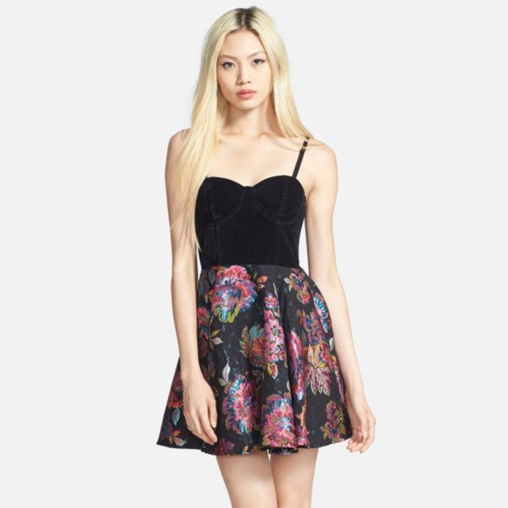 MINKPINK 'Tahitian Twilight' Fit & Flare Dress